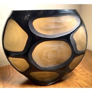 Vintage Art Glass Vase 8" x 9.5" Hand Etched Unique Beautiful!